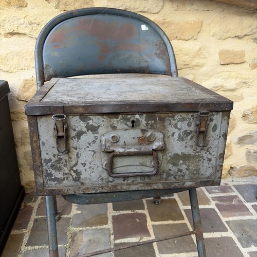 Caisse militaire radio - caisse,