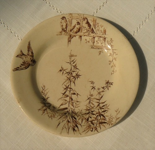 Assiette ancienne décor