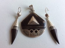 Argent et Bois Boucles d'oreilles et Pendentif ethnique Set