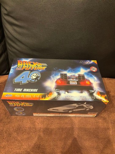 Bttf delorean jada - 1/24,