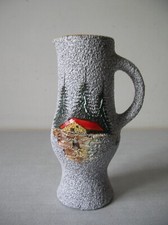 Ancien broc pichet décor