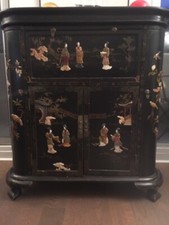 Meuble Buffet Chinois Incrusté de Nacre