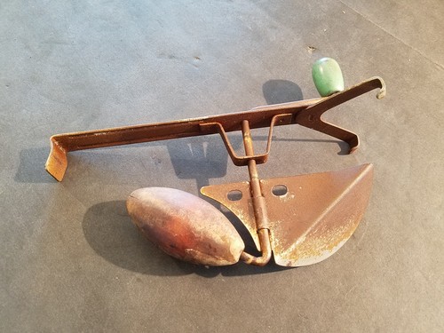 Antique bowl stir - a&j, top