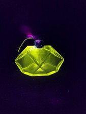 Vintage Manganese Glass Art Deco Vaporisateur en cristal de Sévres France 