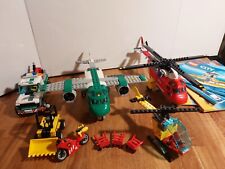 Lego Lot avions helicoptères véhicules et notice divers