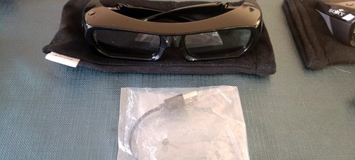 Paire lunettes black - de,