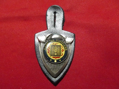 Insigne pucelle sapeurs - insigne,