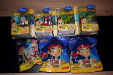 LOT Figurines en plastique ou