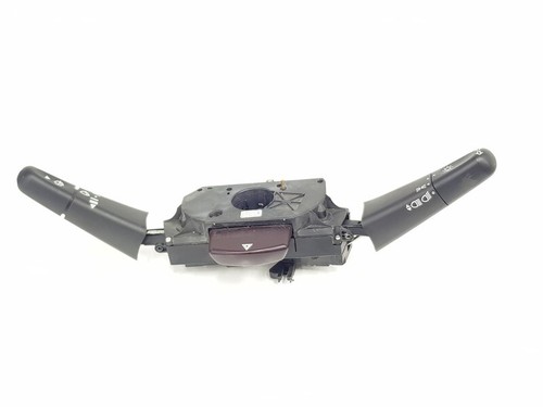 A0015404745 commande volant