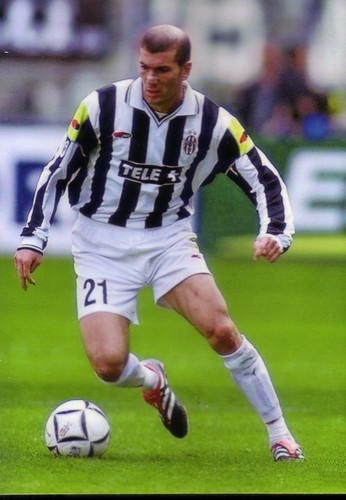Zinedine zidane carte - zinedine, ***