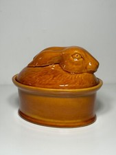 Terrine en céramique barbotine lapin lièvre zoomorphe Secla Portugal