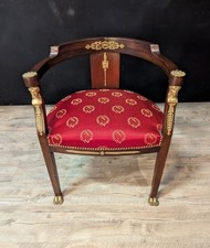 Fauteuil de style Empire à décor de bronzes dorés