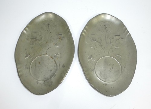 Assiettes en plomb - x,