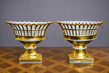 Porcelaines de Paris / paire