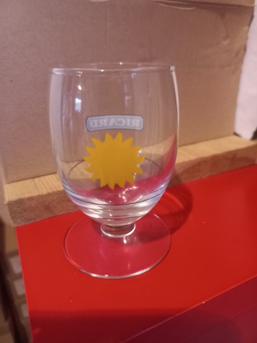 Verre ricard avec gros - verre,
