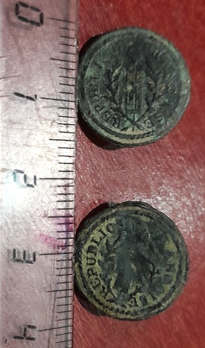 Militaria boutons anciens - 2,