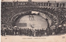 CPA arenes d'arles courses de taureaux bouche du rhone 13
