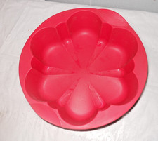 TUPPERWARE : MOULE A MANQUE FLEUR