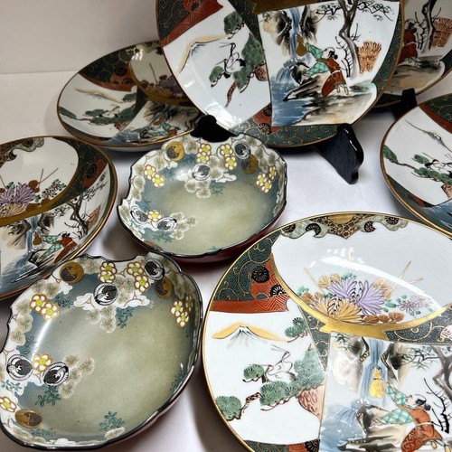Lot assiettes moyennes - 2,