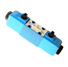 PELLE RÉTROCAVEUSE JCB -