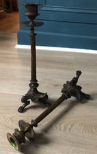 Paire de Bougeoir bronze XIXème Style Gothique pattes de lion