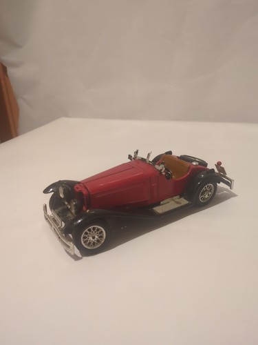 Voiture miniature burago - voiture,