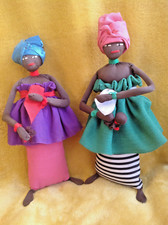 anciennes poupées  ethniques