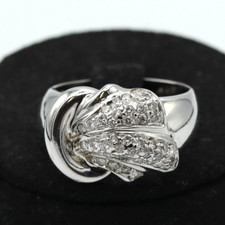 Bague En Or Blanc 18K Avec Des