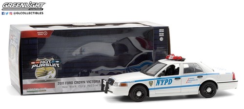 Hot pursuit 2011 - 1:24,