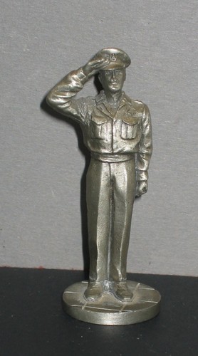 Soldat etain 900 - soldat, 1/32