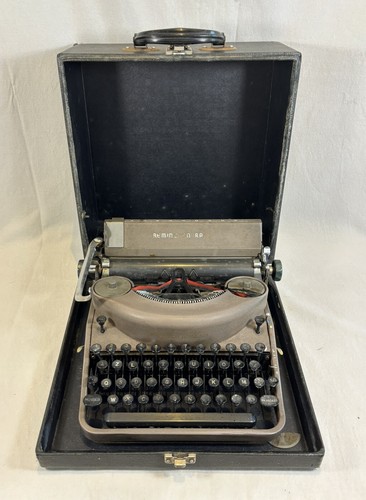 Machine écrire remington - à,
