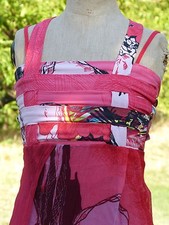  LUMINEUSE ROBE ROUGE § SON