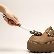 Brosse à daim légère et