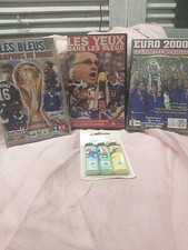 3 K7 videos Les Bleus coupe du monde 98 Euro 2000 + 3 briquets
