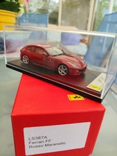 LOOKSMART FERRARI FF ROSSO