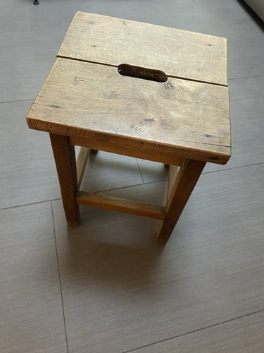Tabouret bois - tabouret,