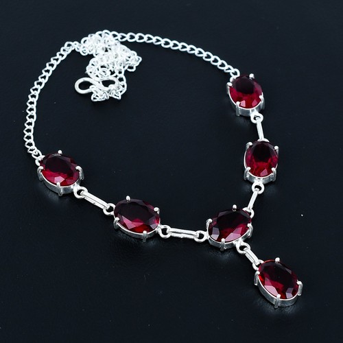Collier solitaire ovale grenat