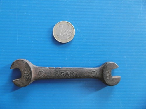 Ancienne cle plate sam 9 - ancienne,