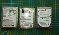 Lot de 3 disques durs 2.5 Sata