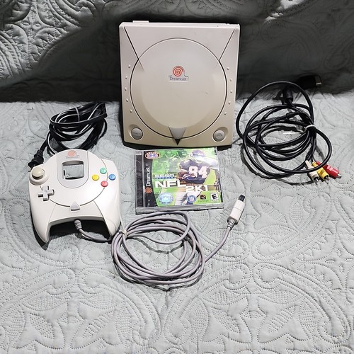 Sega dreamcast hkt 3020 - hkt-3020, white