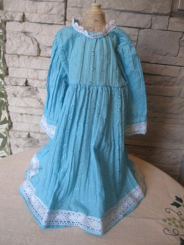 Jolie robe tissu broderie - jolie,