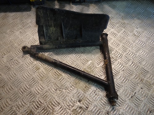 Triangle avant gauche quad - gauche,