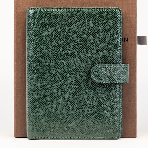 Louis vuitton agenda taiga - vuitton,