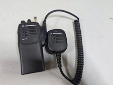 Motorola GP340 Talkie-Walkie - Non Testé, Pour Pièces Ou Réparation