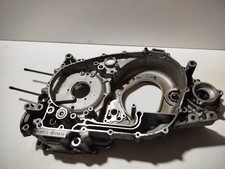 Carter moteur gauche yamaha - moteur,