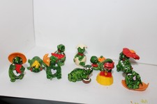 kinder surprise  Les fantastiques tiny tortues  ANNEE 1993 FERRERO