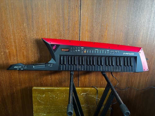 Synthétiseur keytar roland - synthétiseur,