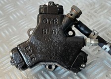 OPEL MERIVA A CORSA D AGILA 1.3 CDTI POMPE A INJECTION 0445010138 55207713