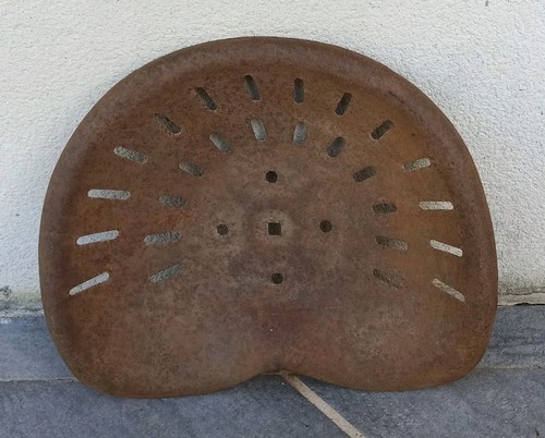 Siège tracteur ancien - de,