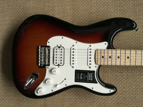 Fender player series - fender,